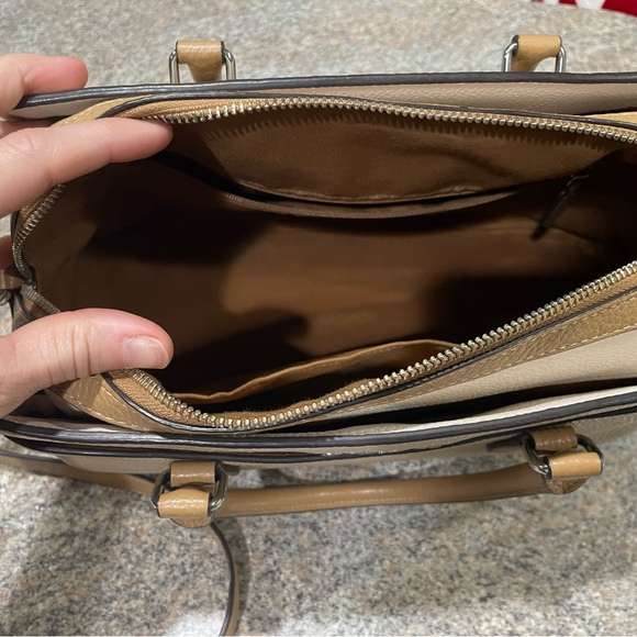 Coach Tan Leather Women's Bag and Wallet Set - Picture 4 of 12